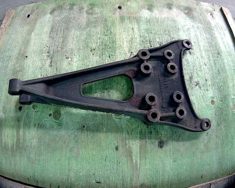 Chasis-Despiece-Camion-Soporte-Chasis-Tirante-T1-Mercedes-Actros-I-E2