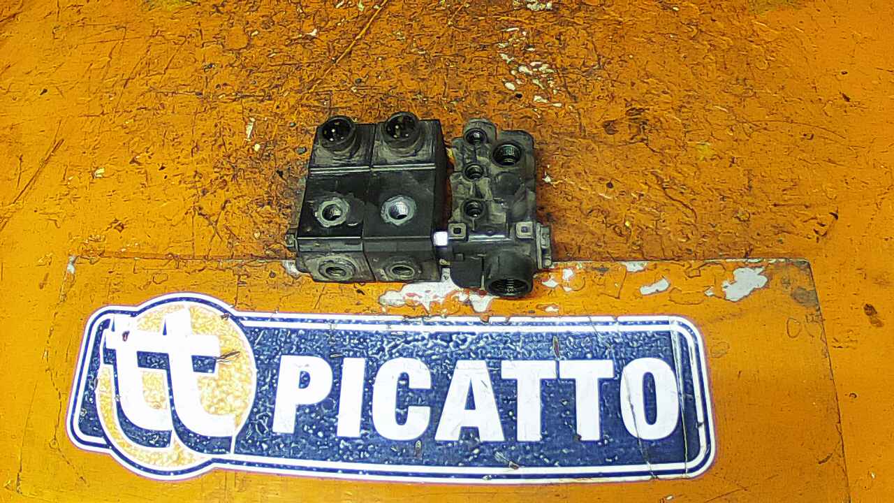 Sistema-DE-Aire-Comprimido-Camion-Valvula-Electroneumatica-Man-Tg-a-E3 Valvula Electroneumatica Man Tg-a E3 - Imagen 1