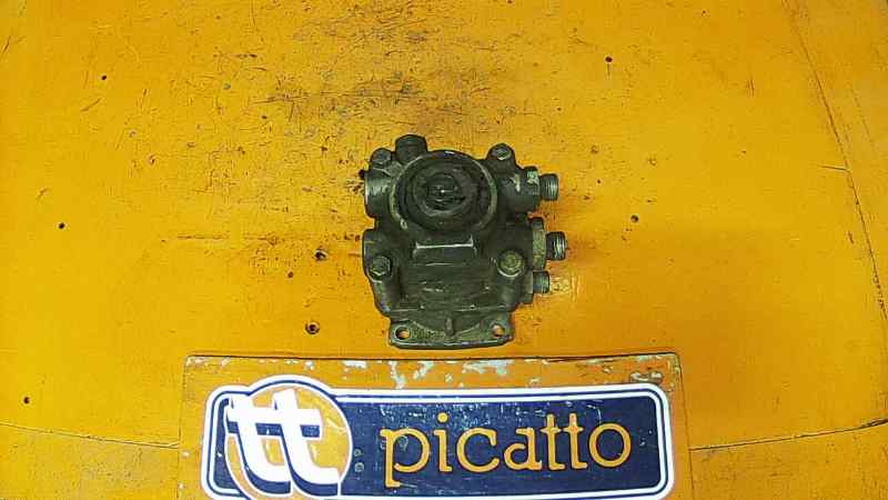 Sistema-DE-Aire-Comprimido-Camion-Valvula-Pedal-Freno-Pegaso-Troner-2
