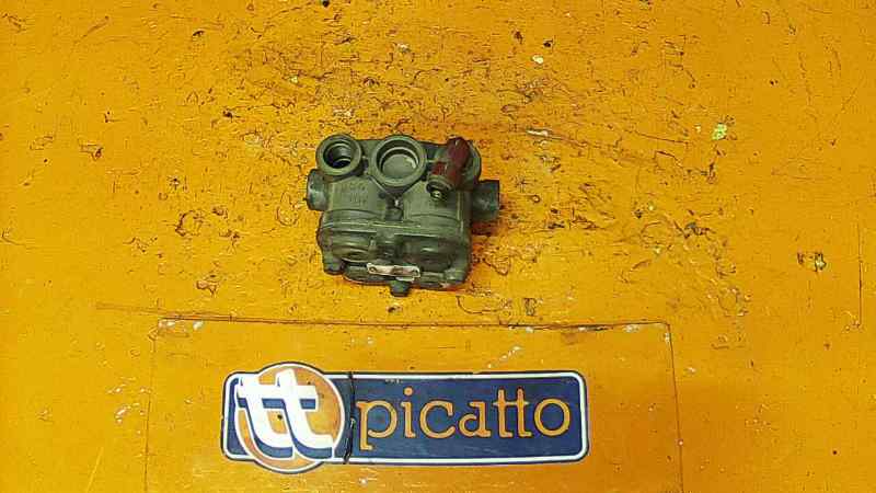 Sistema-DE-Aire-Comprimido-Camion-Valvula-Protectora-Renault-G-330-4