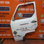 Puerta Delantera Izquierda Nissan Trade