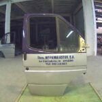 Puerta Delantera Derecha Ford