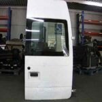 Puerta Trasera Derecha Ford