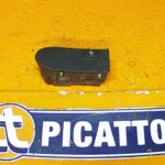 Mando Elevalunas Delantero Derecho Man